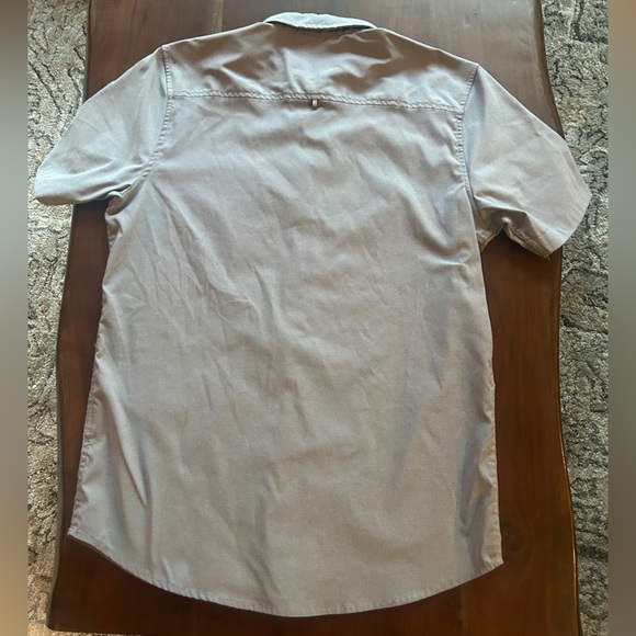 OAKLEY • men’s size large - Picture 9 of 11